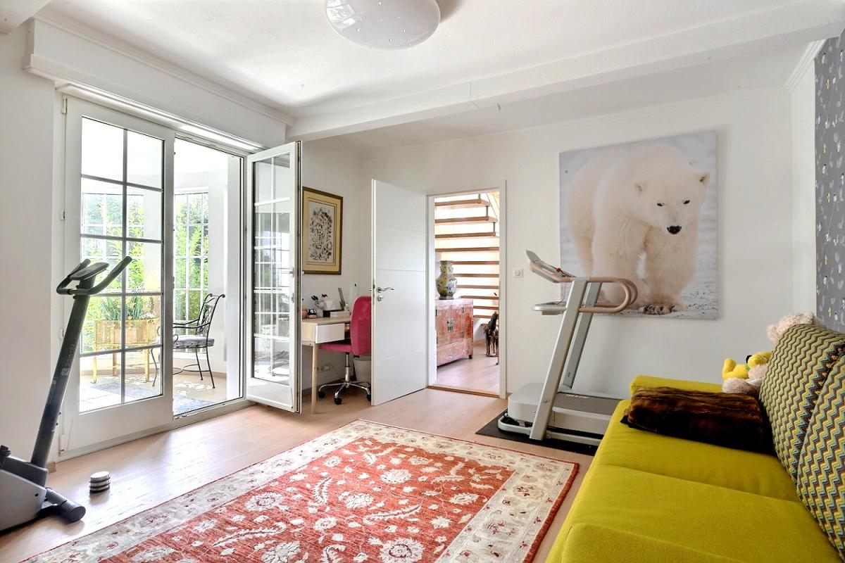 RIXHEIM Rixheim, Exclusivité, magnifique maison de maître de 245 m2, entièrement rénovée, sur un parc de 1600 m2 6