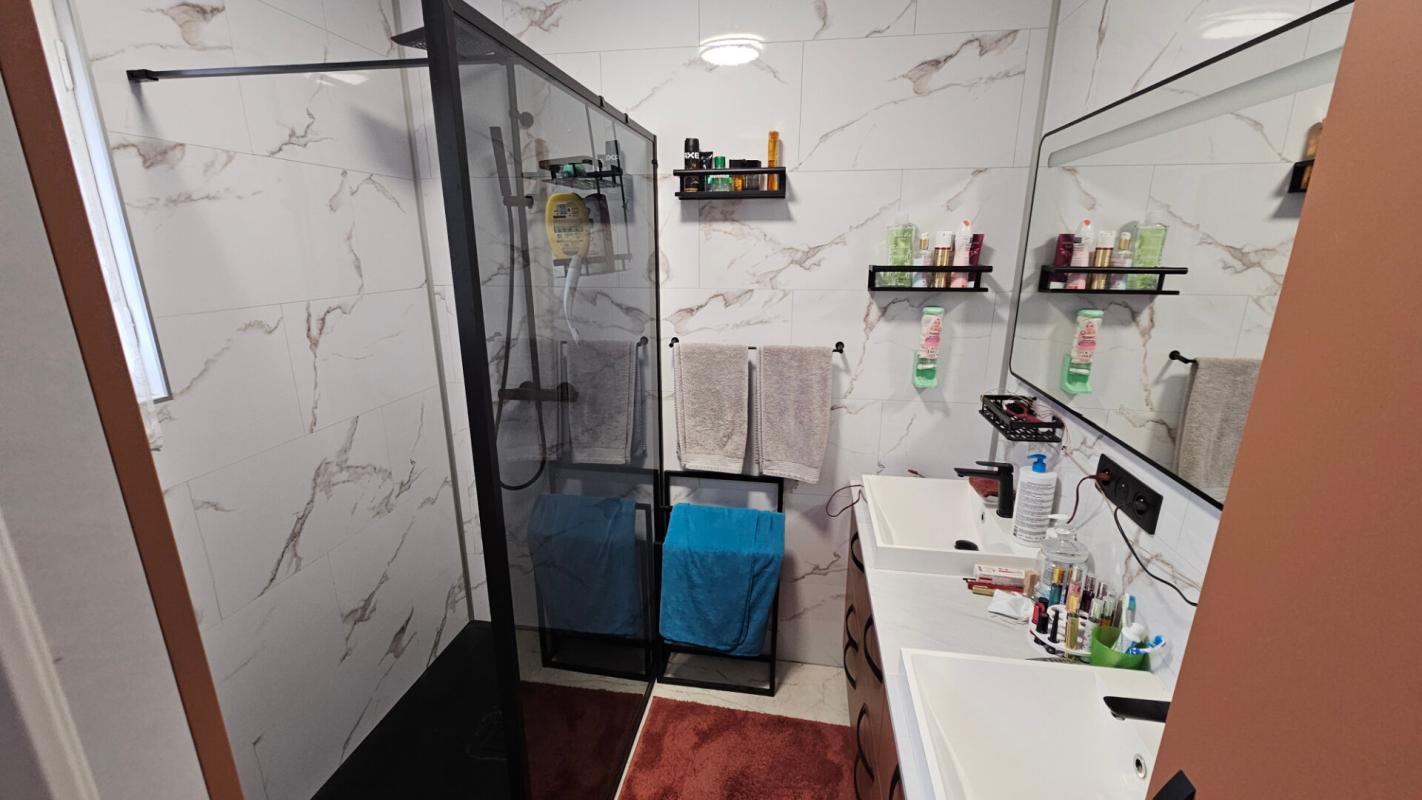 HOUDAN Houdan 1 mn / Maison familiale et lumineuse / 5 chambres 11