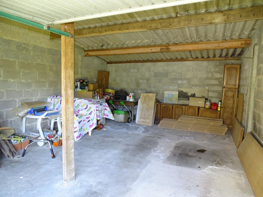THONAC Maison Thonac 6 pièce(s) 89.40 m2 16