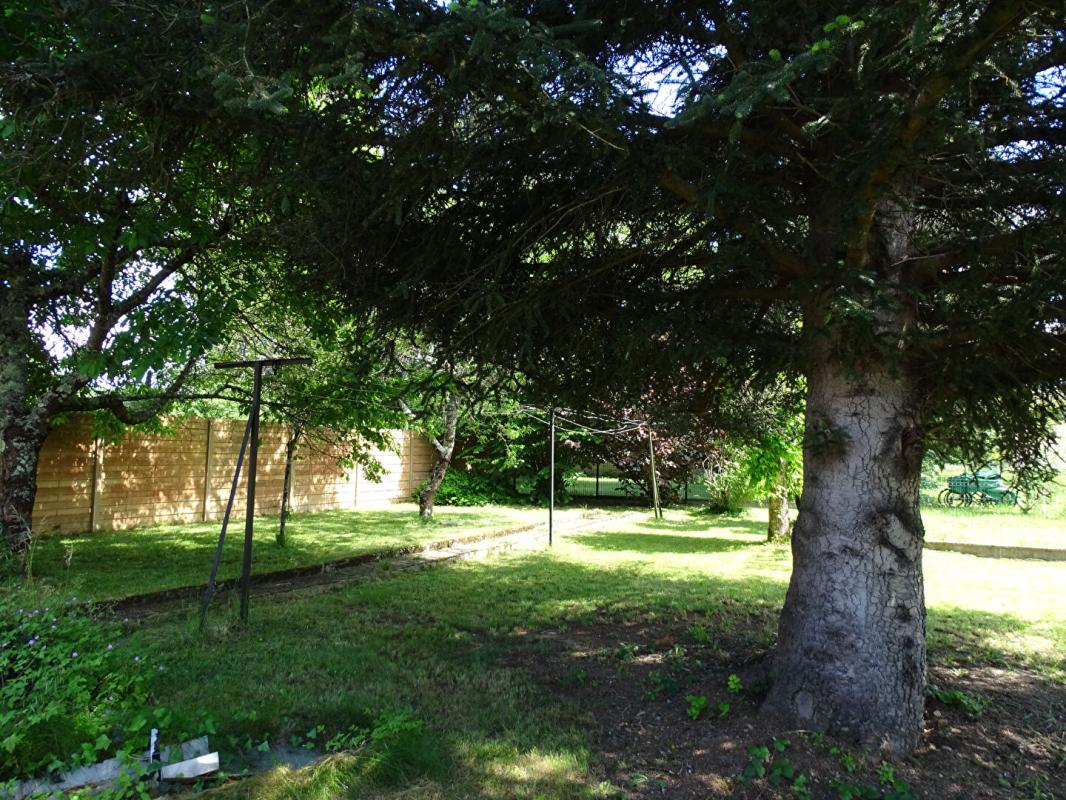 THONAC Maison Thonac 6 pièce(s) 89.40 m2 17