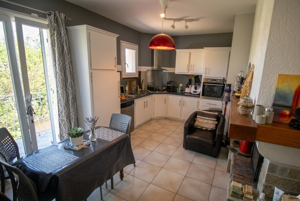 PENTA-DI-CASINCA - VILLA FOLELLI  230 M²  VUE MER PISCINE SECTEUR CALME 10