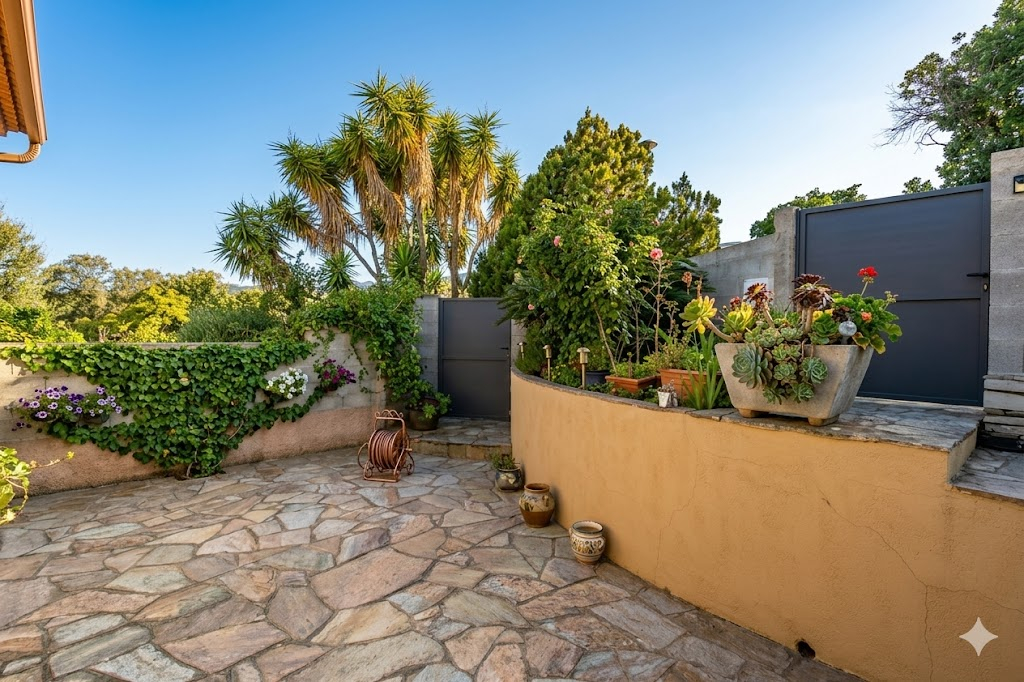 PENTA-DI-CASINCA - VILLA FOLELLI  230 M²  VUE MER PISCINE SECTEUR CALME 14