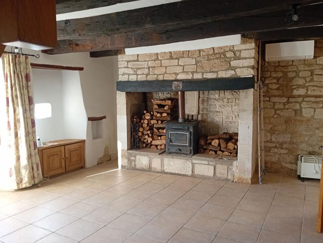 SAINT-BEAUZILE Maison 6 pièces 106m² piscine 6