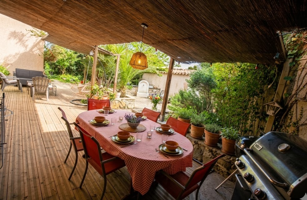 PENTA-DI-CASINCA -VILLA T5 DE  130 M² REZ DE JARDIN  PISCINE 2