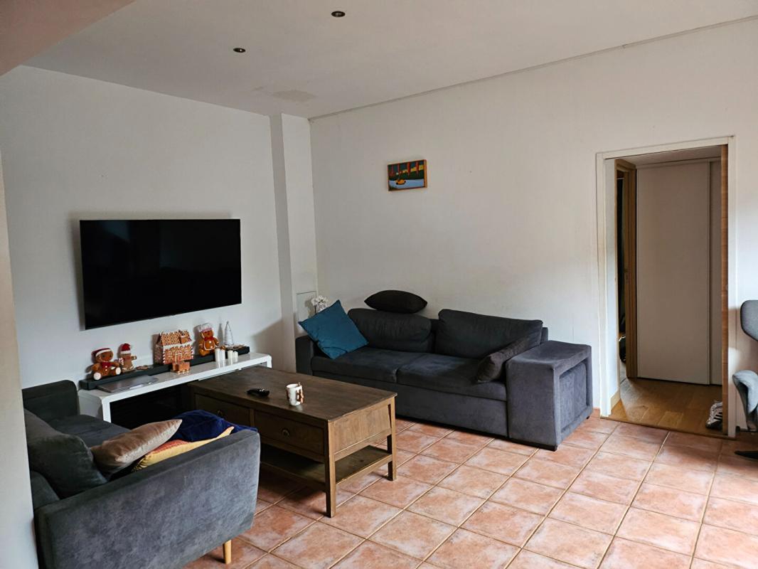 PENTA-DI-CASINCA -VILLA T5 DE  130 M² REZ DE JARDIN  PISCINE 8