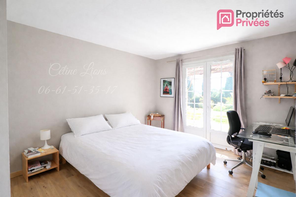 TEYRAN Propriété de charme, Vue dégagée, calme absolu et sans vis-à-vis 4