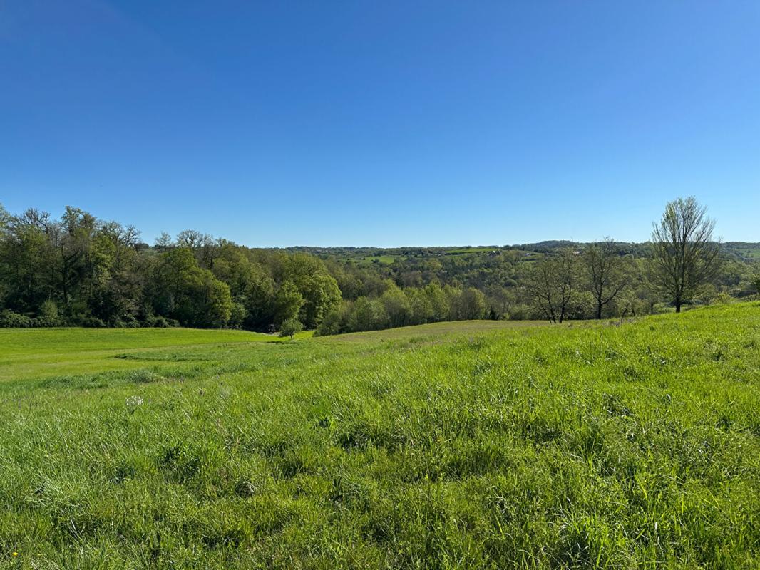 CORGNAC-SUR-L'ISLE TERRAIN A BATIR 2