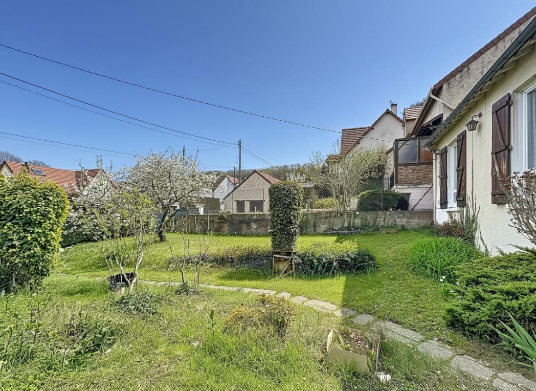 VILLEBON-SUR-YVETTE Quartier Suisse Maison Plain-pied à rénover, 3 chambres  Fort potentiel 2