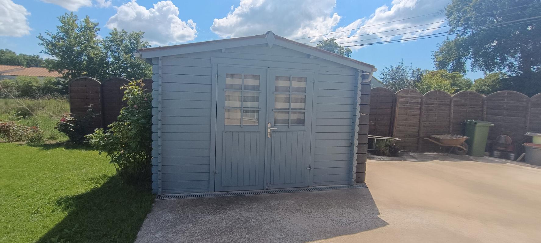 BREUILLET Maison récente 18