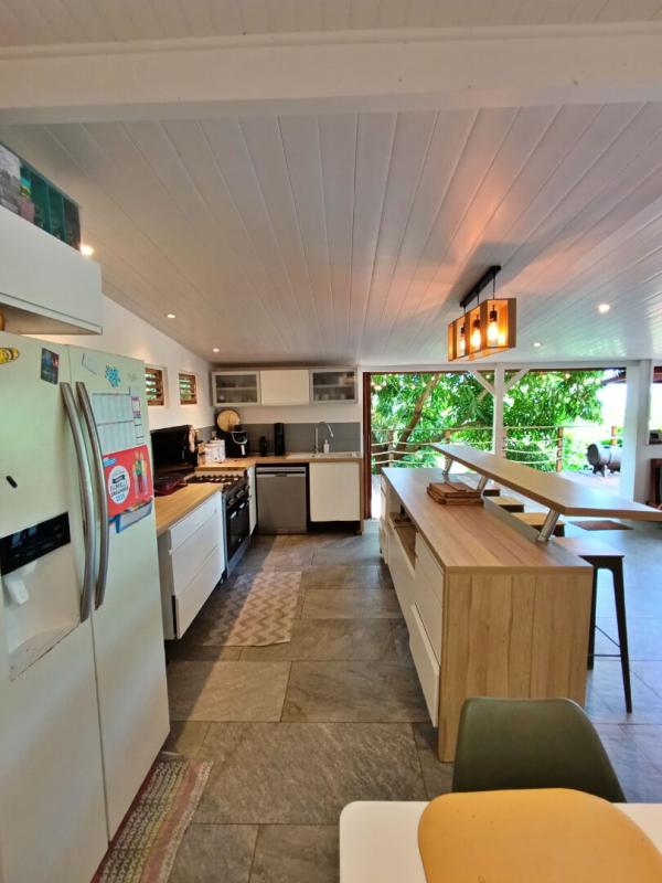 SAINTE-MARIE Villa F5 de standing de 268 m² - vue mer avec jacuzzi à Sainte-Marie 10