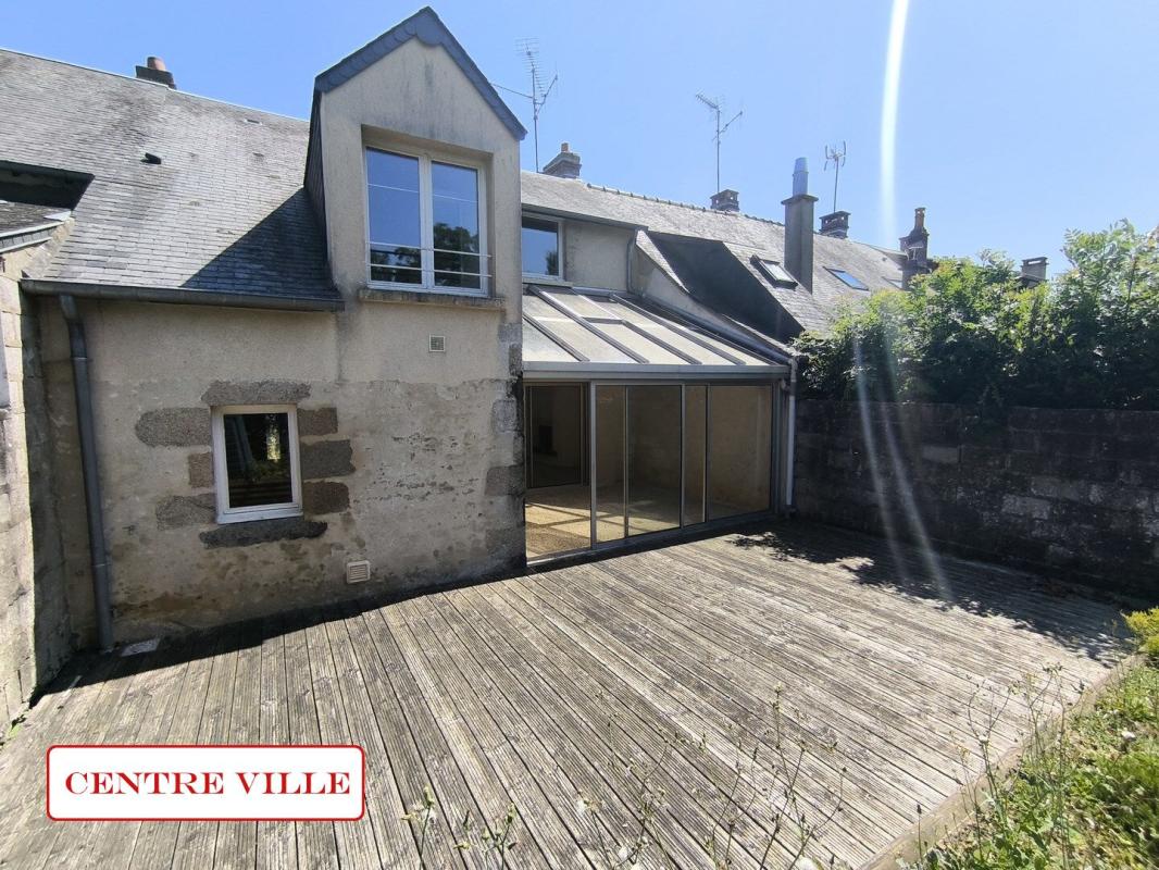 ALENCON Maison de ville avec jardin 1