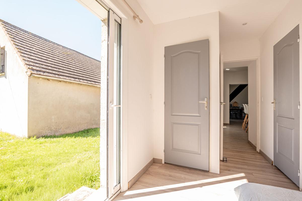 MOREE LIEUX UNIQUES ® x PROPRIÉTÉS PRIVÉES PROPOSE JOLIE MAISON EN PIERRE 130 M² + PETITE MAISON 80 M²  À RENOVER - TERRAIN 4335 M² - (MORÉE - 41) 10