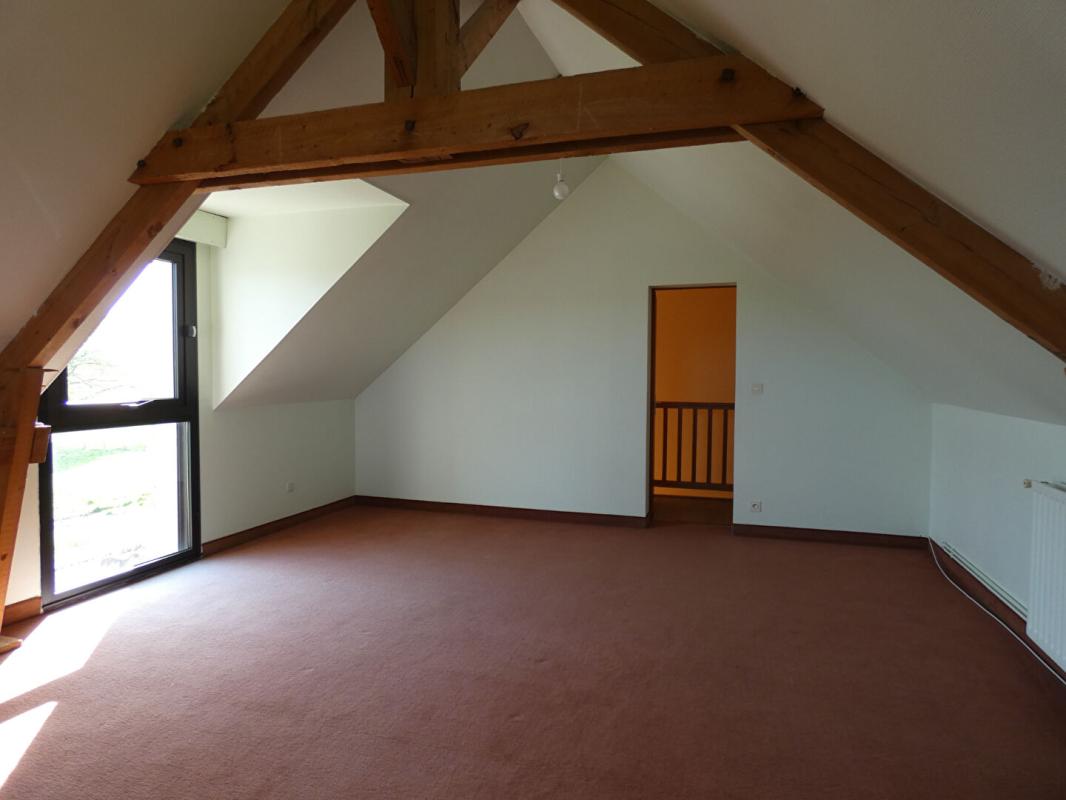 BLAIN Maison  d'architecte de 200m2 - en très bon état - sur près 95 000m2 ! 14