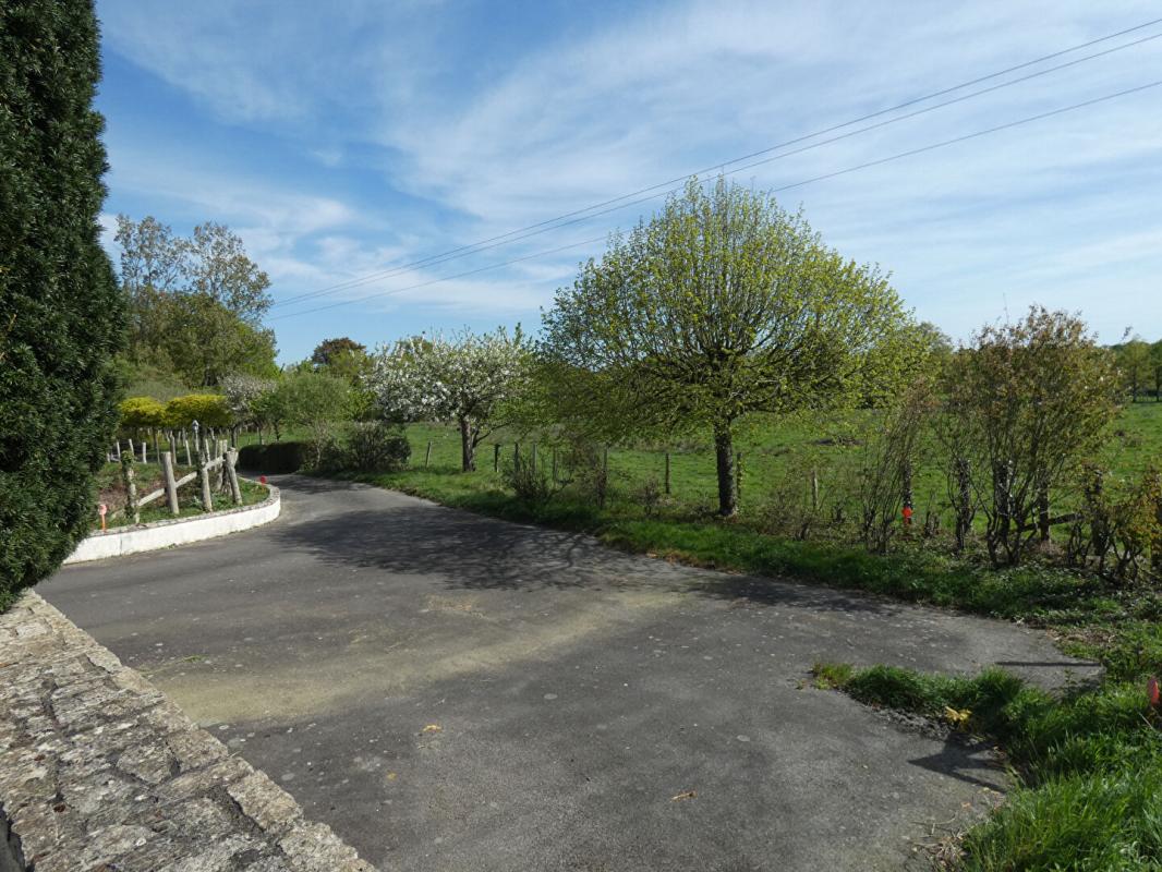 BLAIN Maison  d'architecte de 200m2 - en très bon état - sur près 95 000m2 ! 16