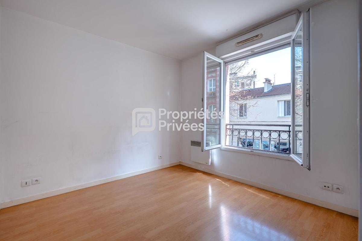 VILLEMOMBLE DEUX PIÈCES 43,56 m² AU PIED DU RER E  IMMEUBLE RÉCENT  FORT POTENTIEL Villemomble - Avenue du Rancy 10