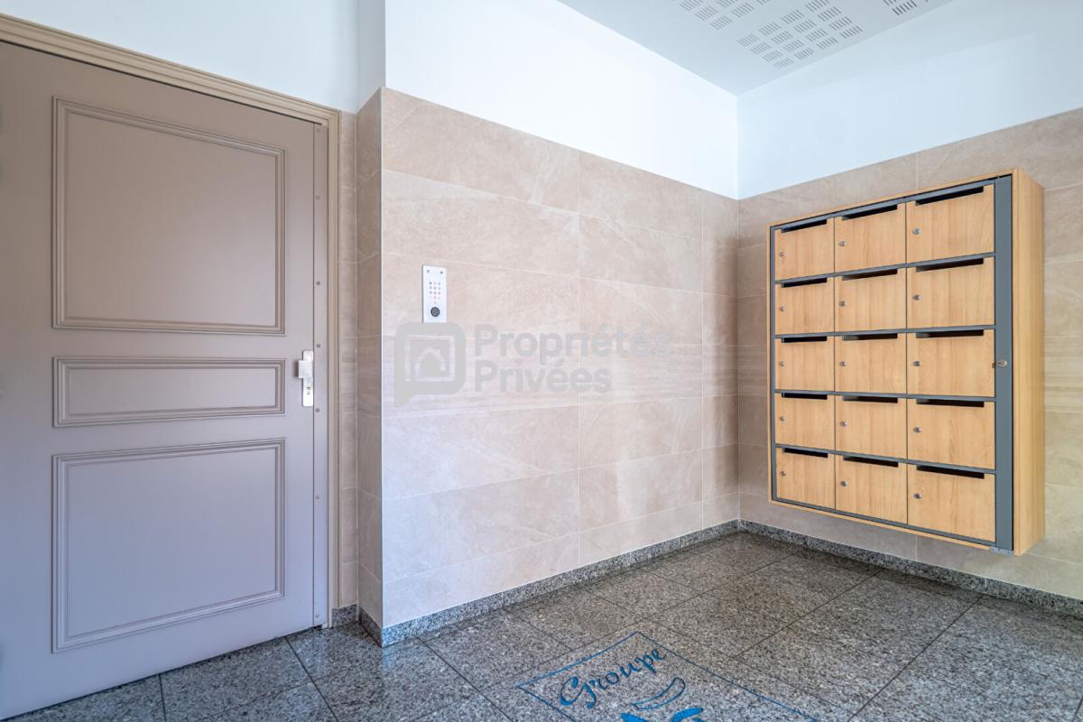 VILLEMOMBLE DEUX PIÈCES 43,56 m² AU PIED DU RER E  IMMEUBLE RÉCENT  FORT POTENTIEL Villemomble - Avenue du Rancy 17