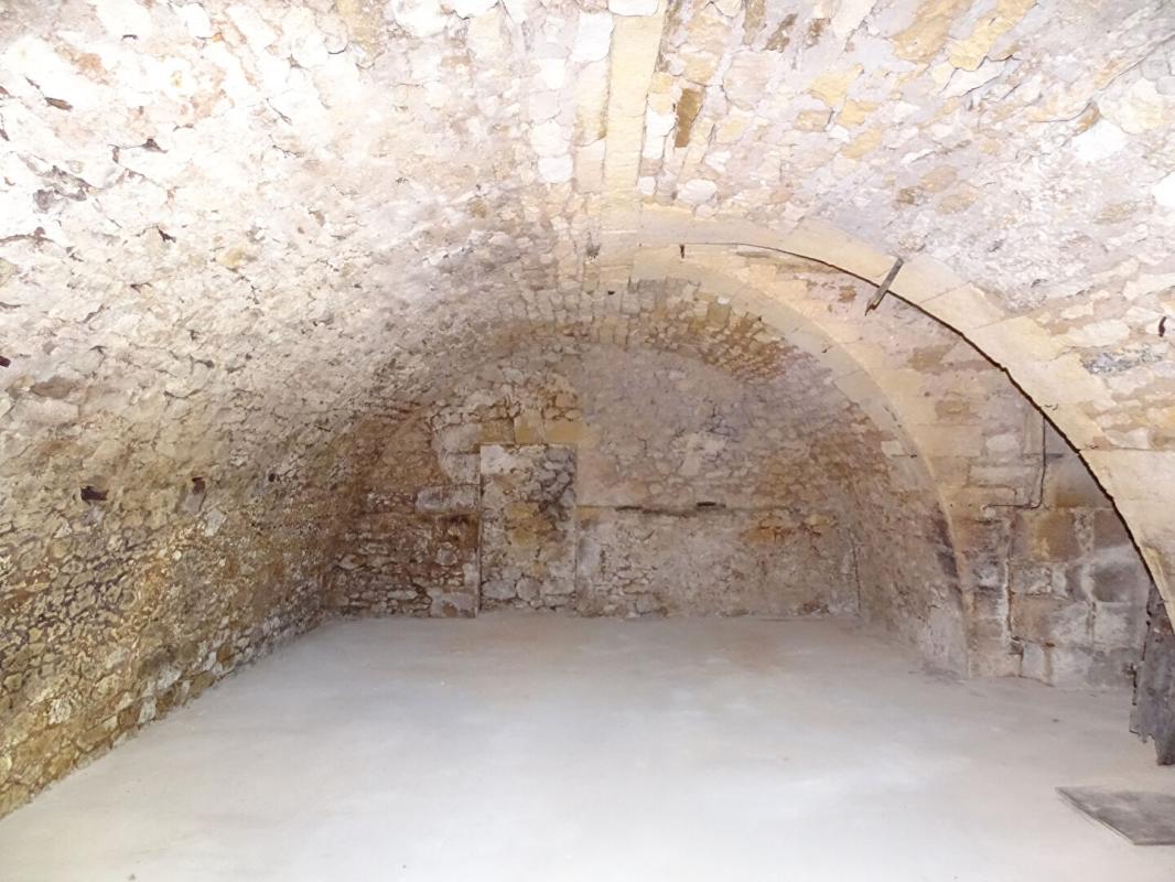 MONTIGNAC Immeuble Montignac Lascaux 13 pièce(s) 338 m2 12