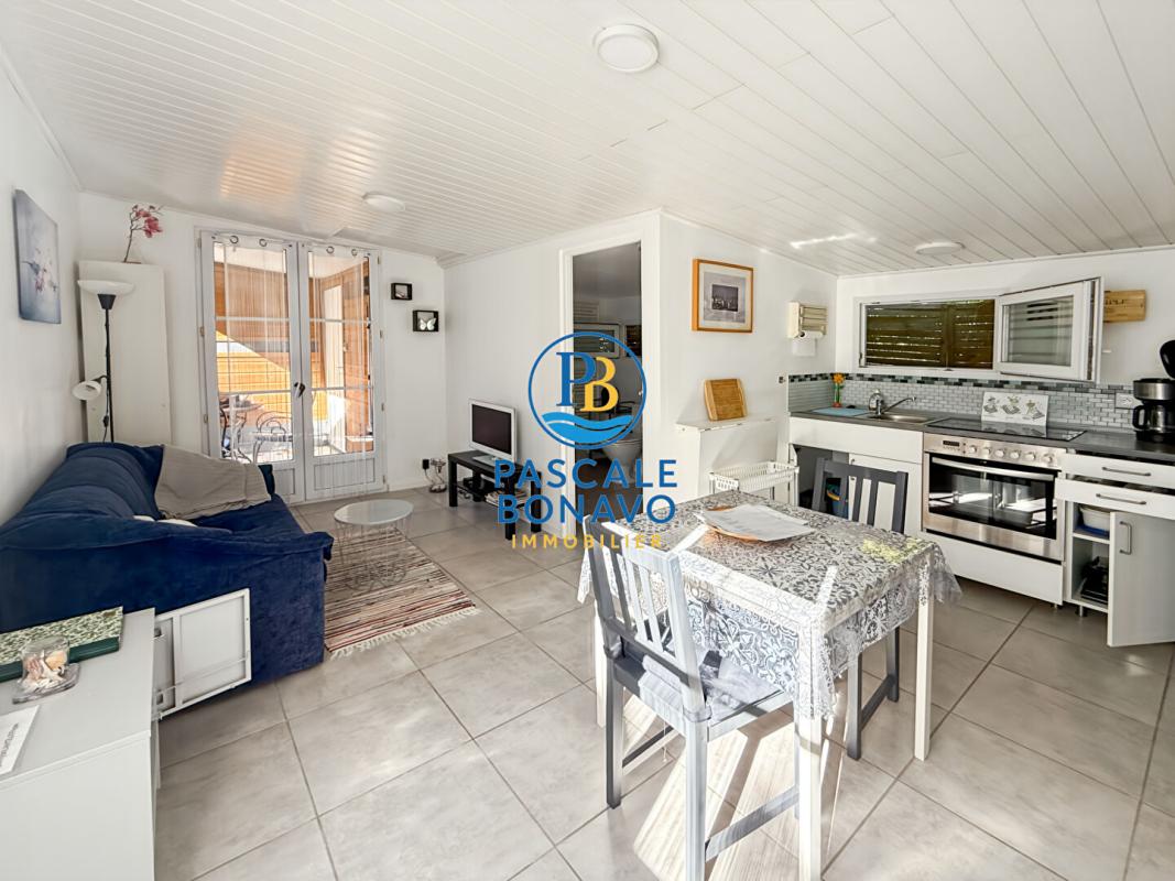 VENDAYS-MONTALIVET VENDAYS-MONTALIVET - Maison 127m2 et T2 indépendant 11