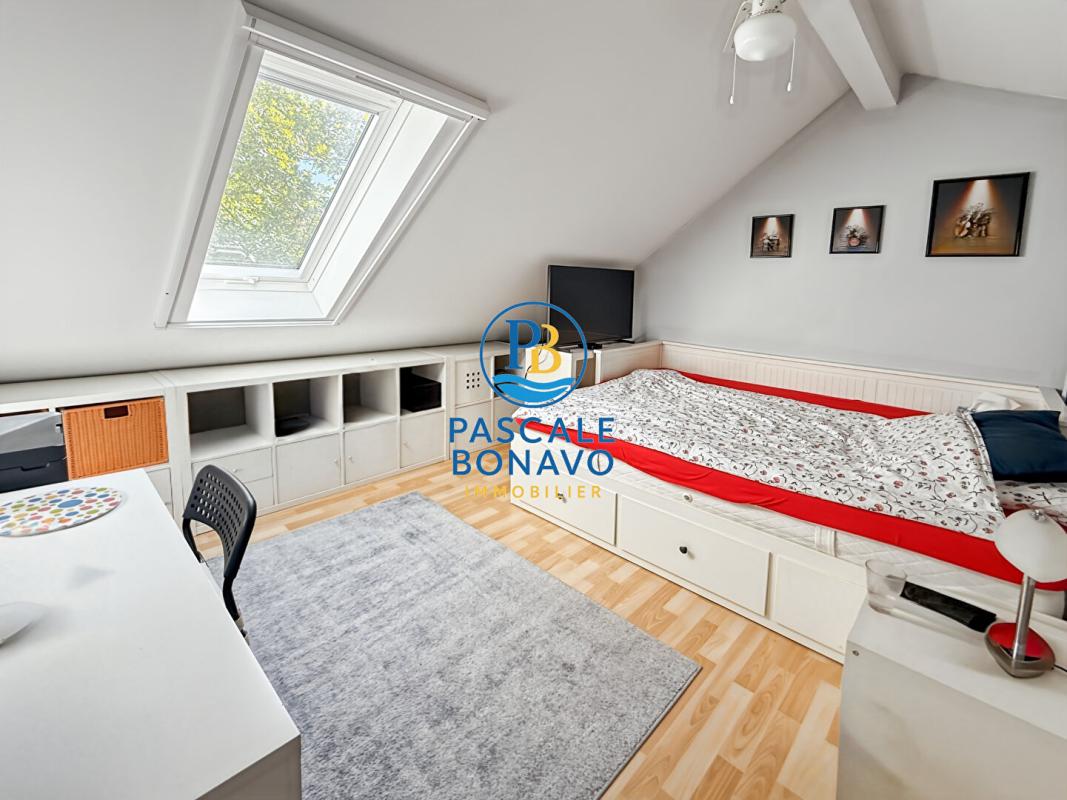 VENDAYS-MONTALIVET VENDAYS-MONTALIVET - Maison 127m2 et T2 indépendant 9