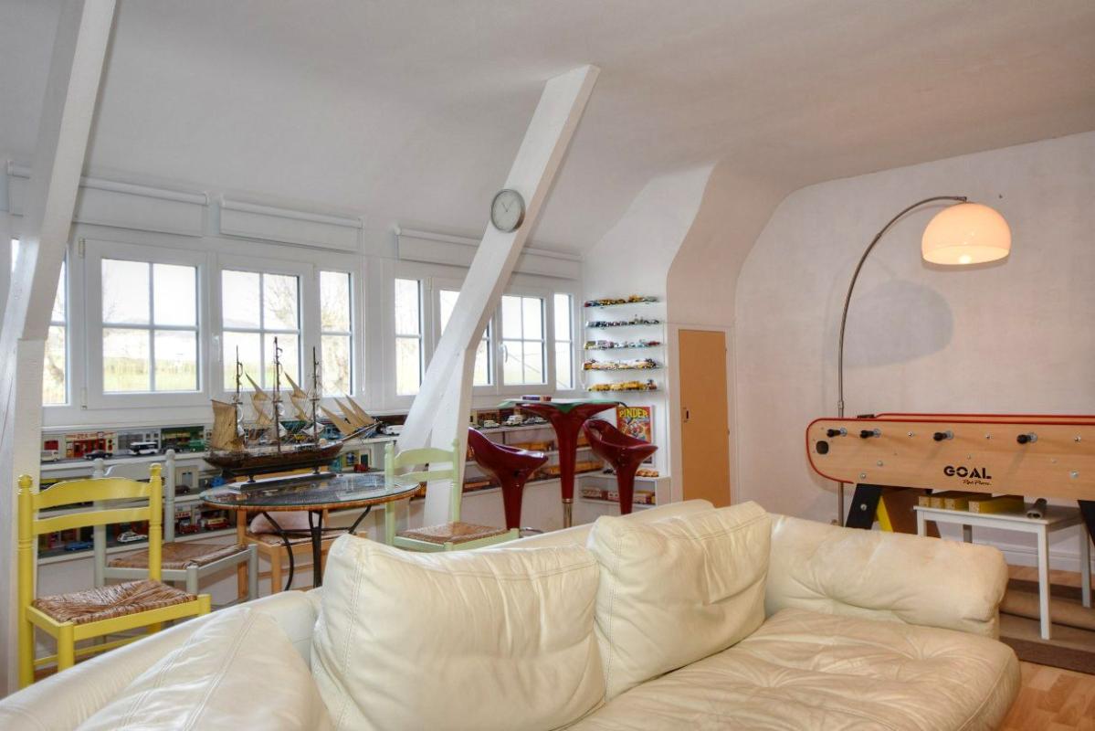 TREGUIER Maison rénovée en centre-ville, proche des commodités 12