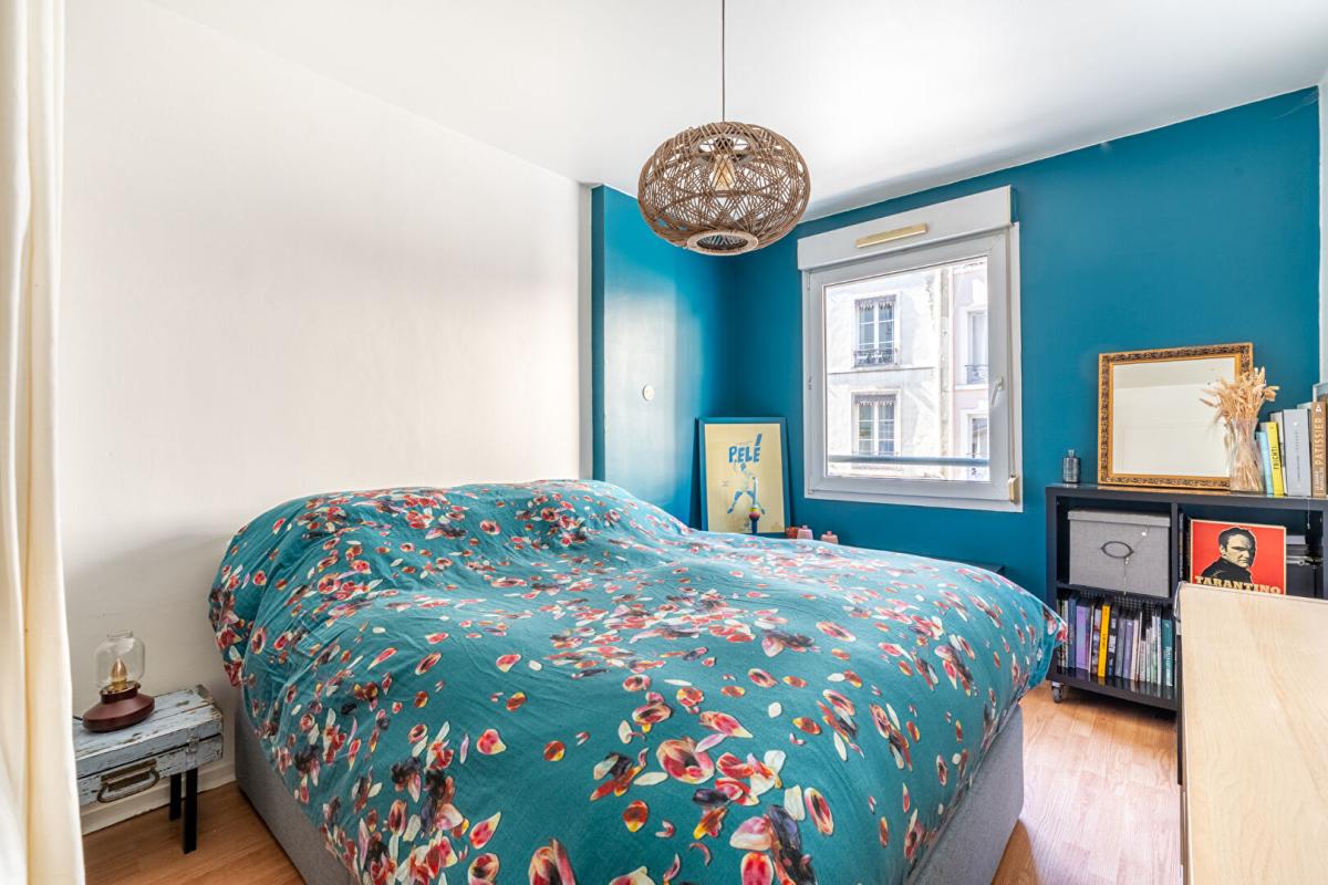 LYON-7E-ARRONDISSEMENT Proche quai du Rhône. T3 avec balcon et staitionnement 5