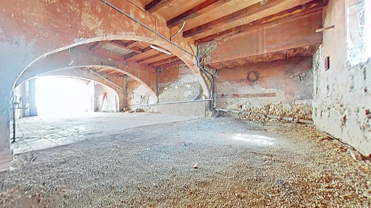 SALLELES-D'AUDE Remise de 225 m² - Fort potentiel - Sallèles-d'Aude 3