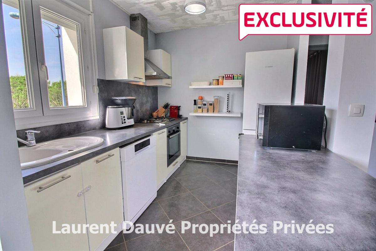 FLEURY-LES-AUBRAIS 45400 FLEURY LES AUBRAIS - Maison 4 chambres avec garage proche toutes commodités 3