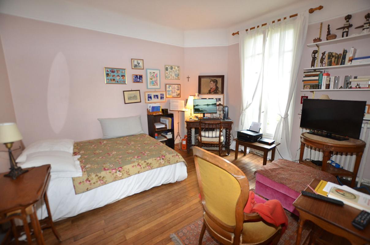 MORSANG-SUR-ORGE Maison Morsang Sur Orge 6 pièce(s) 100 m2 12