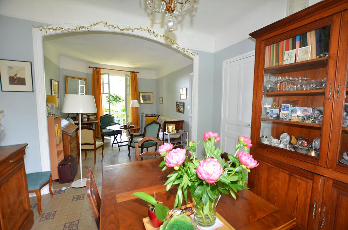 MORSANG-SUR-ORGE Maison Morsang Sur Orge 6 pièce(s) 100 m2 4