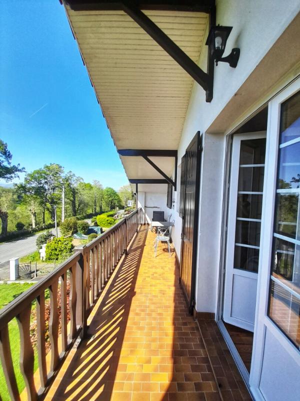 OLORON-SAINTE-MARIE Maison de Pays avec vue imprenable sur les Pyrénées 15