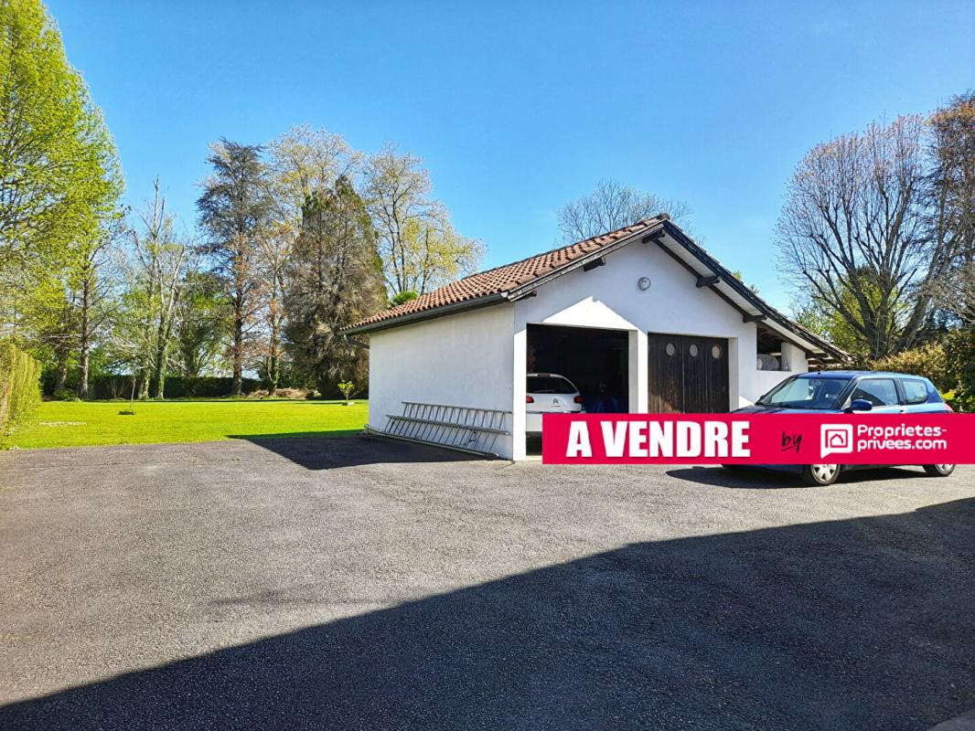 OLORON-SAINTE-MARIE Maison de Pays avec vue imprenable sur les Pyrénées 4