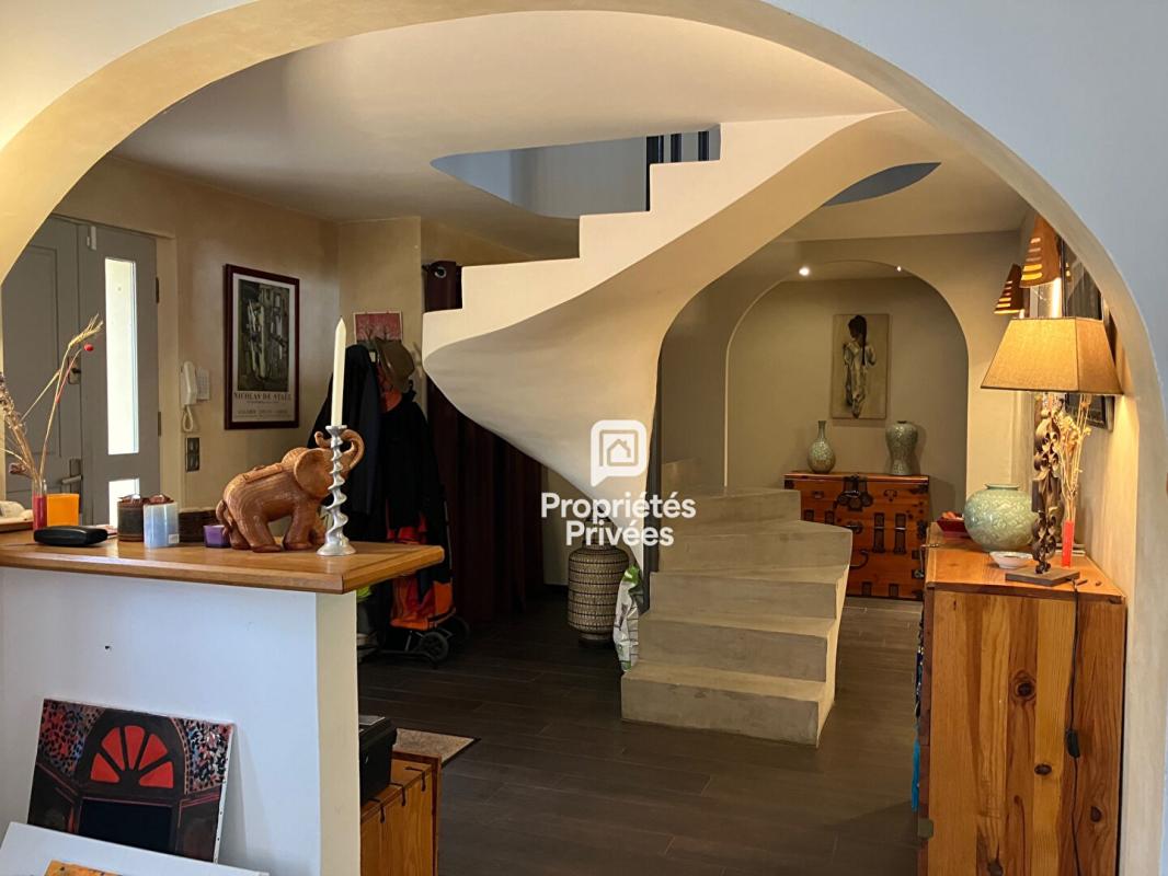 SAINT-REMY-L'HONORE Belle et confortable maison 7