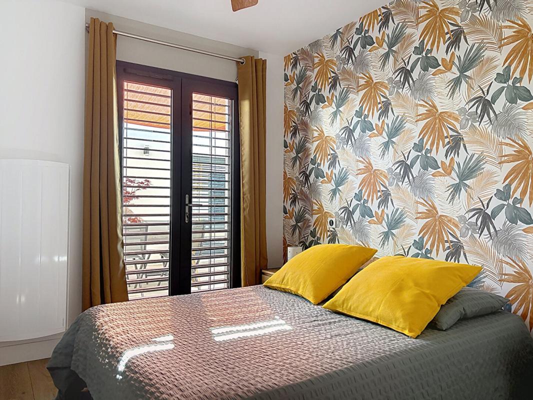 SAINT-SAUVEUR-D'AUNIS Villa contemporaine 155 m² -Prestations haut de gamme - 4 chambres - Piscine 7