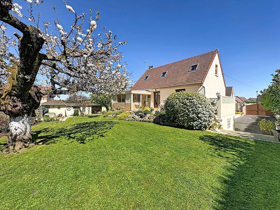 NOINTEL PAVILLON INDEPENDANT - 130M² - 3 CHAMBRES - SOUS SOL TOTAL - DEPENDANCES - JARDIN - 60840 NOINTEL 16