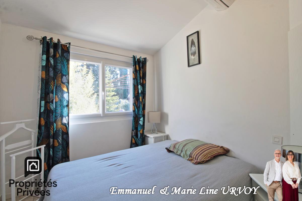 SAINT-REMY-DE-PROVENCE Proche Saint Rémy de Provence - Maison de plainpied (165 m²) avec piscine sur terrain de plus de 4000 m² 11