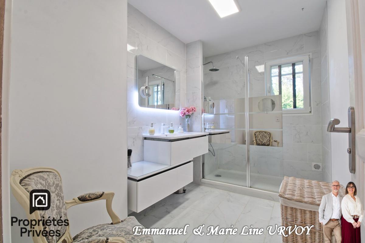 SAINT-REMY-DE-PROVENCE Proche Saint Rémy de Provence - Maison de plainpied (165 m²) avec piscine sur terrain de plus de 4000 m² 7