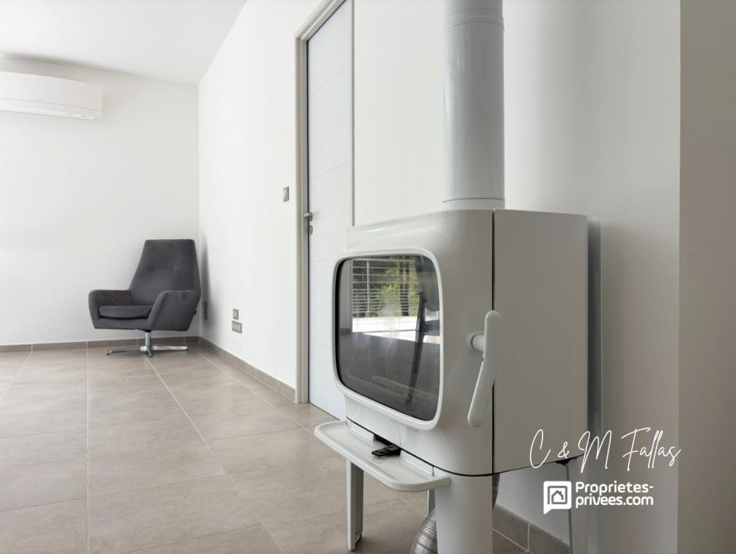 BLAUVAC Villa 120 m² , garage 126 m², vue imprenable sur le Ventoux et les monts environnants 10