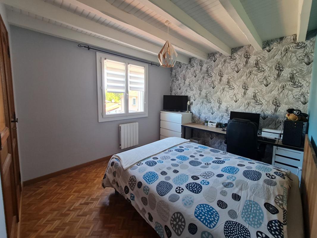 SAINT-PRIVAT-DES-VIEUX St Privat des Vieux - Maison rénovée avec piscine - calme en fond d'impasse 12