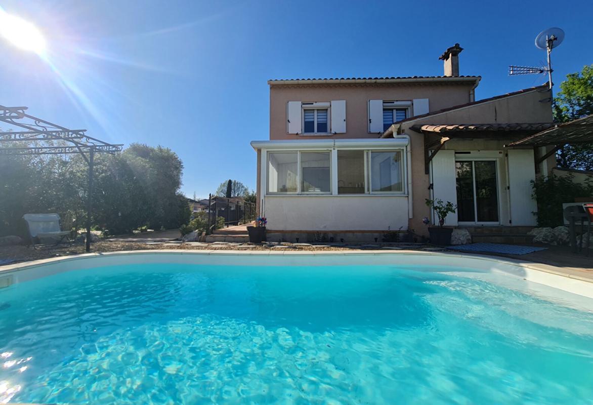 SAINT-PRIVAT-DES-VIEUX St Privat des Vieux - Maison rénovée avec piscine - calme en fond d'impasse 16