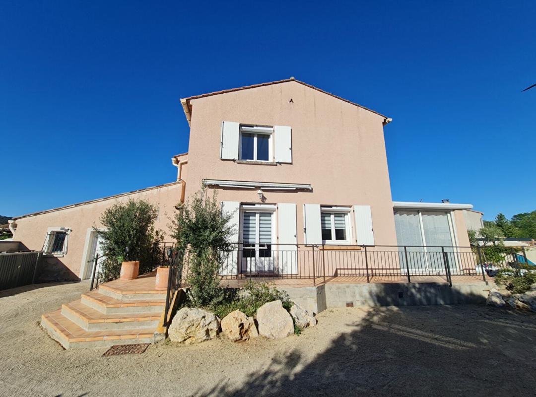 SAINT-PRIVAT-DES-VIEUX St Privat des Vieux - Maison rénovée avec piscine - calme en fond d'impasse 3