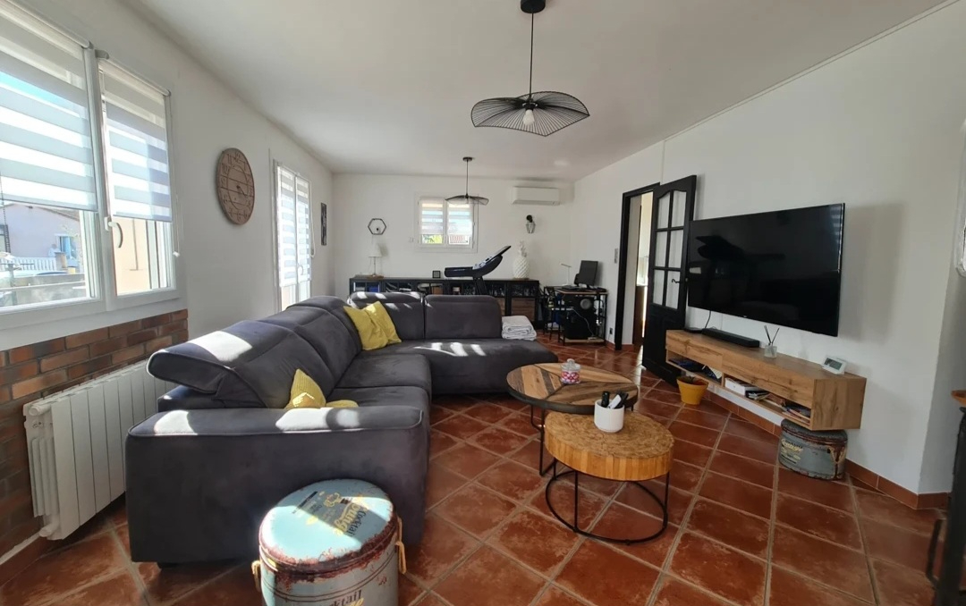 SAINT-PRIVAT-DES-VIEUX St Privat des Vieux - Maison rénovée avec piscine - calme en fond d'impasse 6