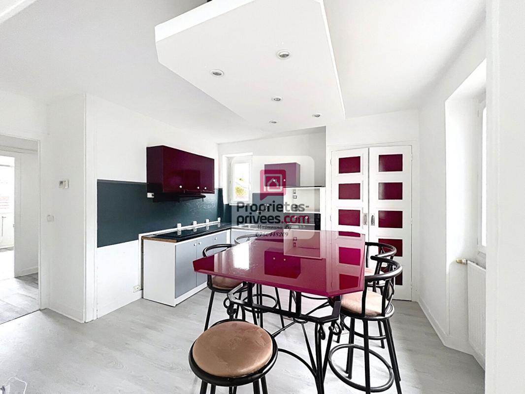 UGINE Maison 3 appartements Ugine 13 pièces 200 m2 2