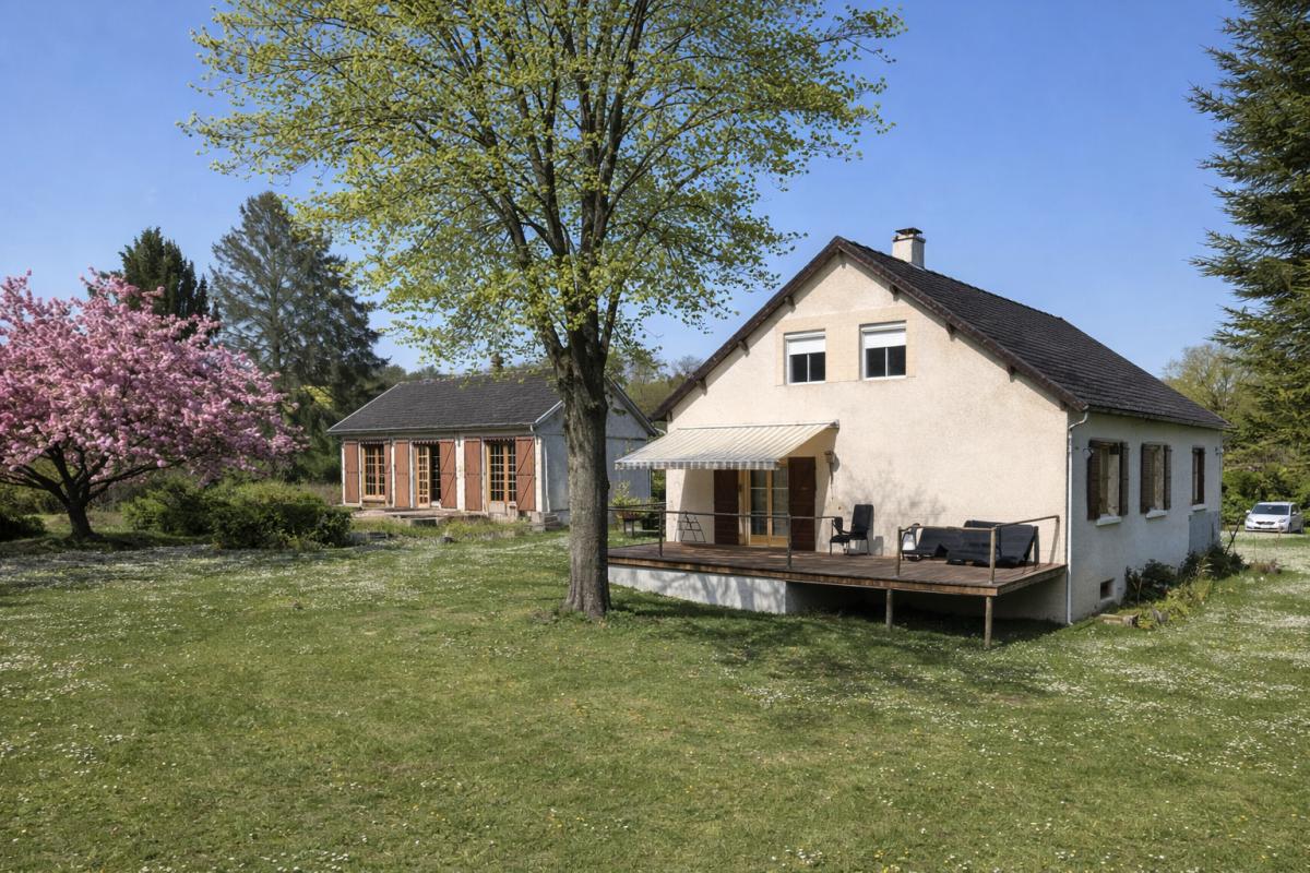 MAMERS Maison avec dépendance sur 2 hectares ? vie de plain-pied et environnement naturel 1