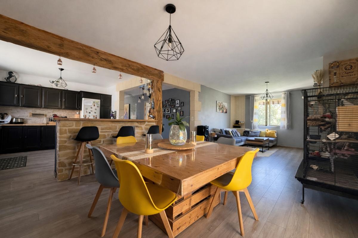 MAMERS Maison avec dépendance sur 2 hectares ? vie de plain-pied et environnement naturel 3