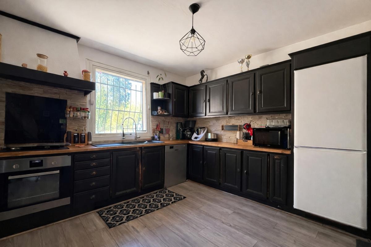 MAMERS Maison avec dépendance sur 2 hectares ? vie de plain-pied et environnement naturel 6