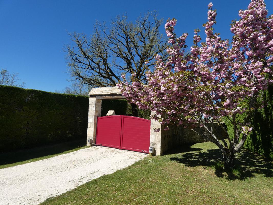 NADAILLAC Maison Nadaillac 7 pièce(s) 148 m2 18