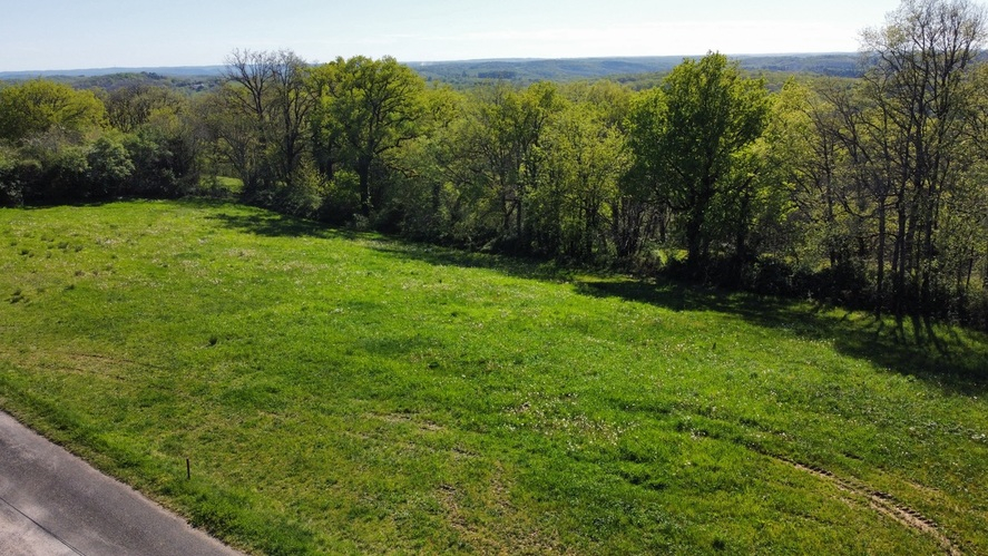 GIGOUZAC Grand terrain à bâtir 6 000 m²  (divisible) - hameau calme - entre Cahors et Gourdon 5
