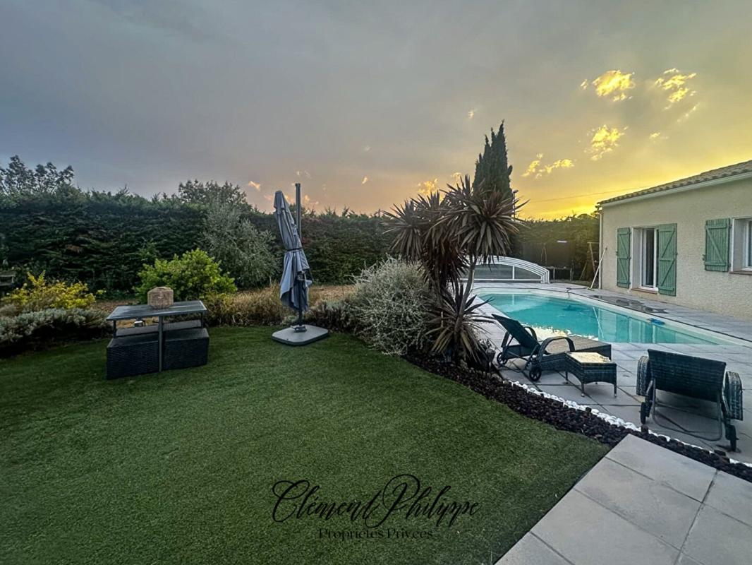 VILLEMOUSTAUSSOU Maison Villemoustaussou 7 pièces 5 chambres 11