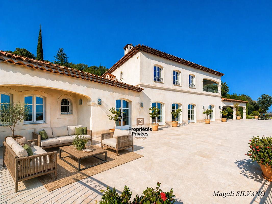 CABRIS Villa 10 pièces 500 m², Luxe et vue dominante 12