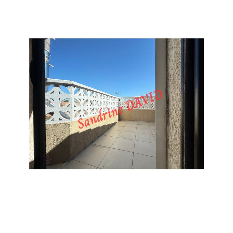 PORT-SAINT-LOUIS-DU-RHONE Charmant Appartement Port Saint Louis Du Rhone 2 pièce(s) 58.37 m2 1